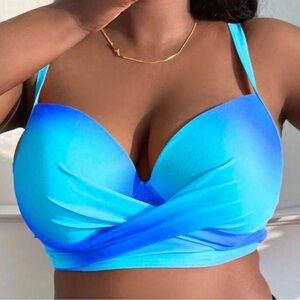SHEIN Blue Gradient Bikini Top